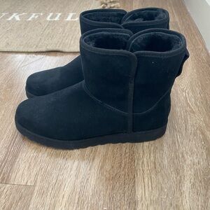UGG Women's Cory Black Boot